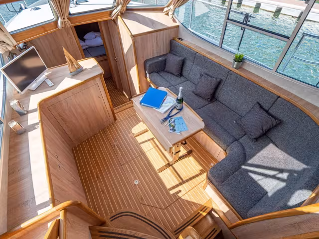 Gruno 37 Excellent – Monique 5