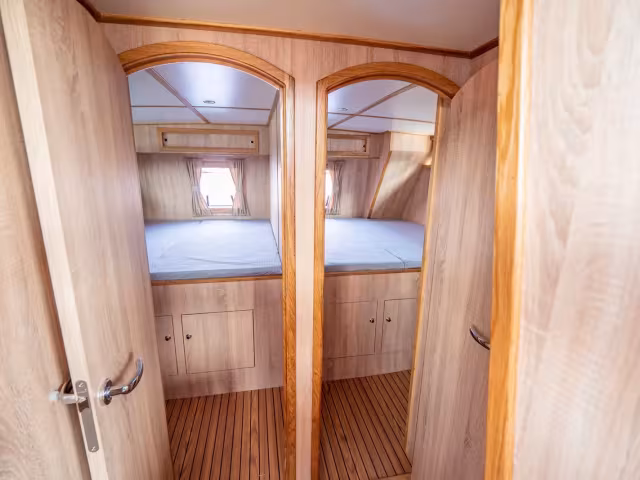 Vacance 1300 – Melanie