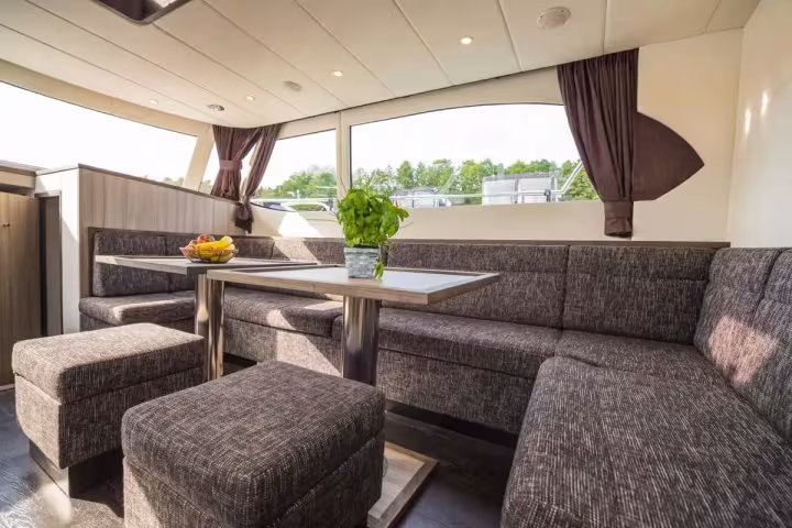 Jetten 44 – Isabella