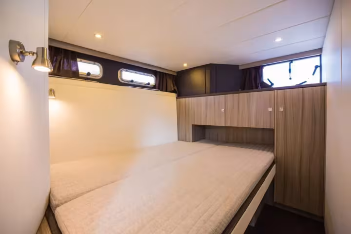 Jetten 44 – Isabella