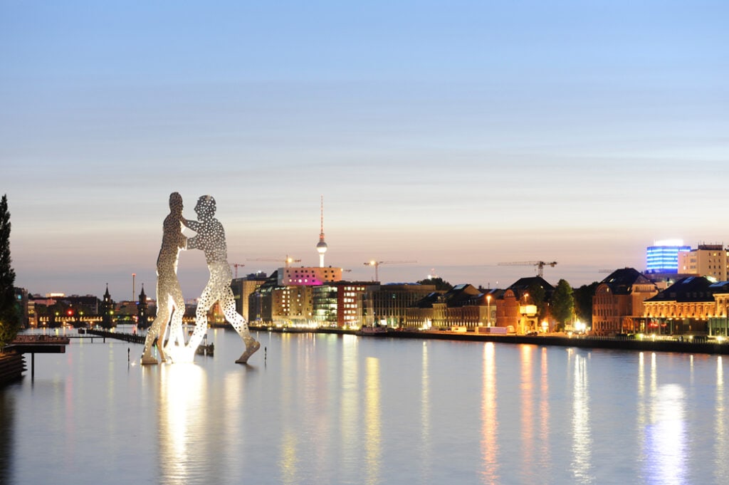 Unsere Basen und Reviere