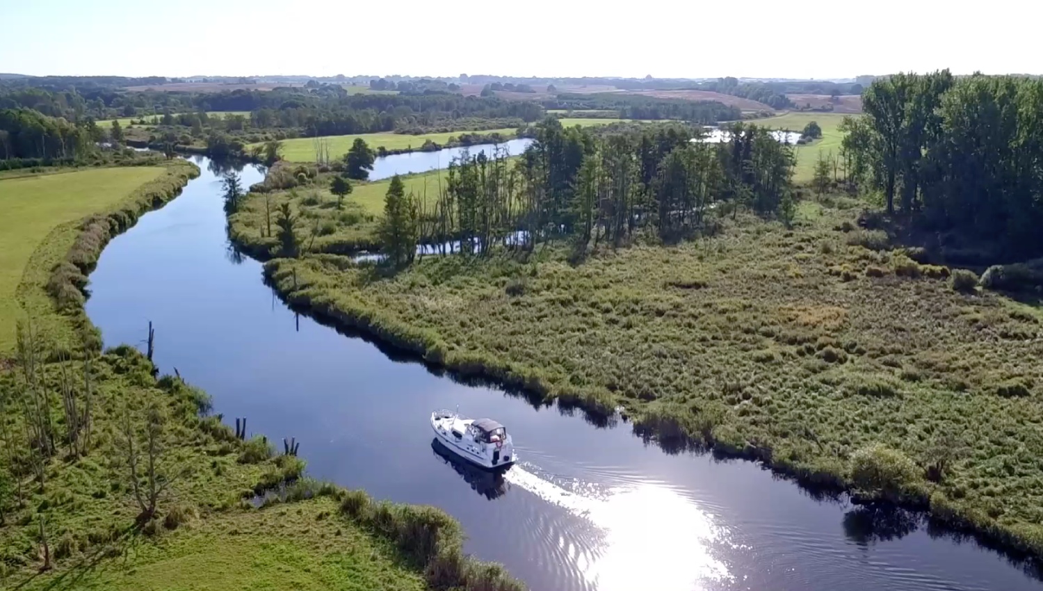Die schönsten Hausboot-Regionen in Deutschland – 5 traumhafte Reviere