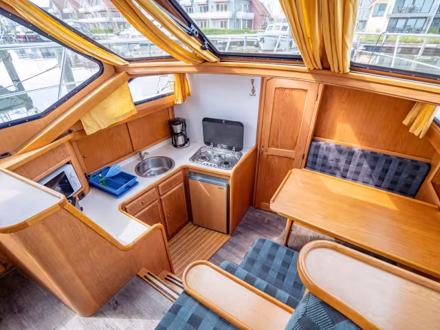 Gruno 38 E Royal – Vanessa