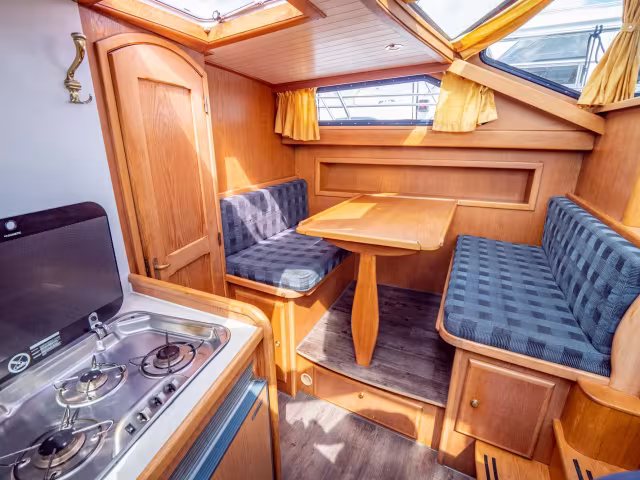 Gruno 38 E Royal – Vanessa