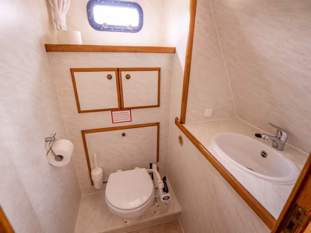 Gruno 38 E Royal – Vanessa