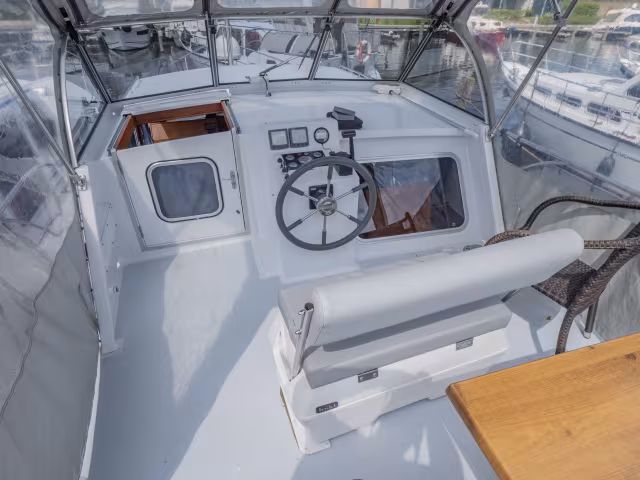 Fahrerstand / Plicht