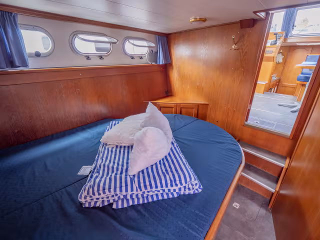 Schlafkabine Heck (hinten)