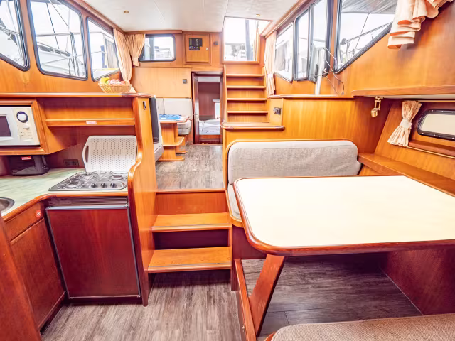 Vacance 1200 – Sylvia Maria