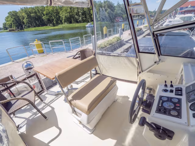 Pedro Levanto 32 – Danny Bo