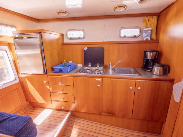 Pedro Levanto 32 – Danny Bo