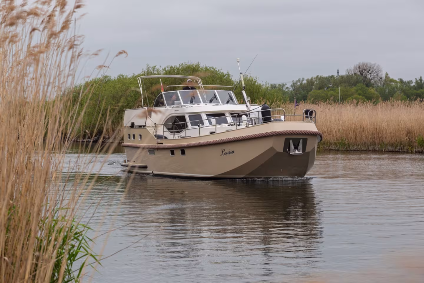 Entdecken Sie den Amazonas des Nordens – Bootsurlaub auf der Peene