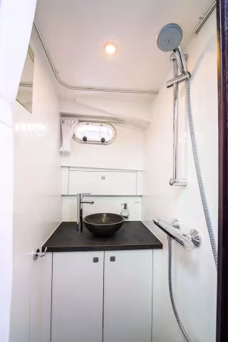 Jetten 30 Sedan RS – Lela