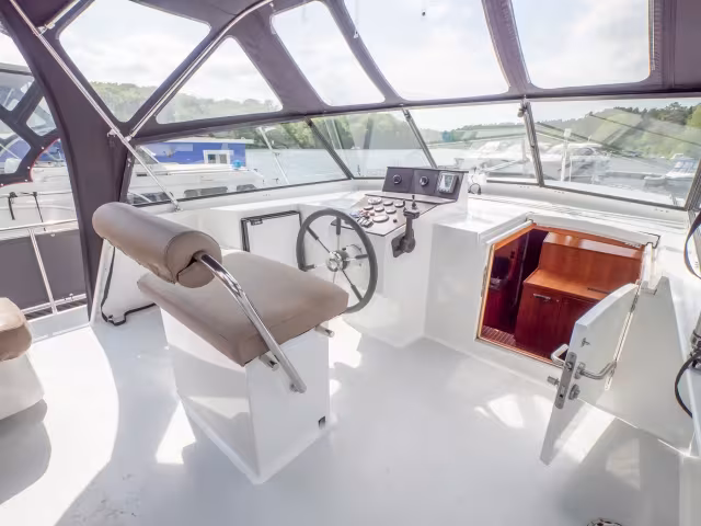 Vacance 1400 – New Lady