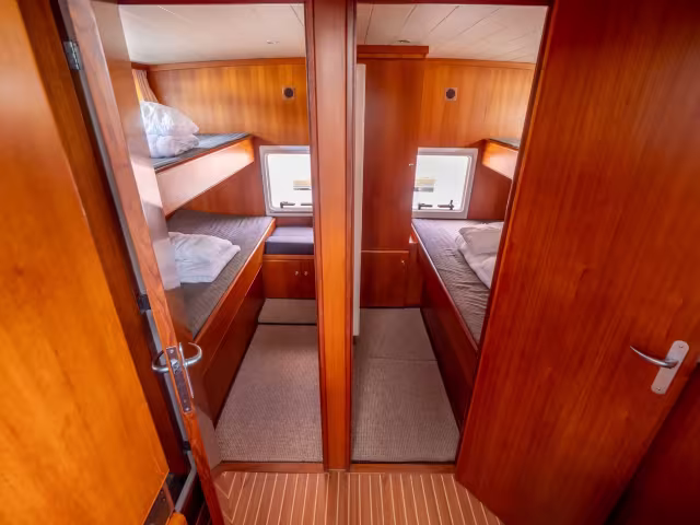 Vacance 1400 – New Lady